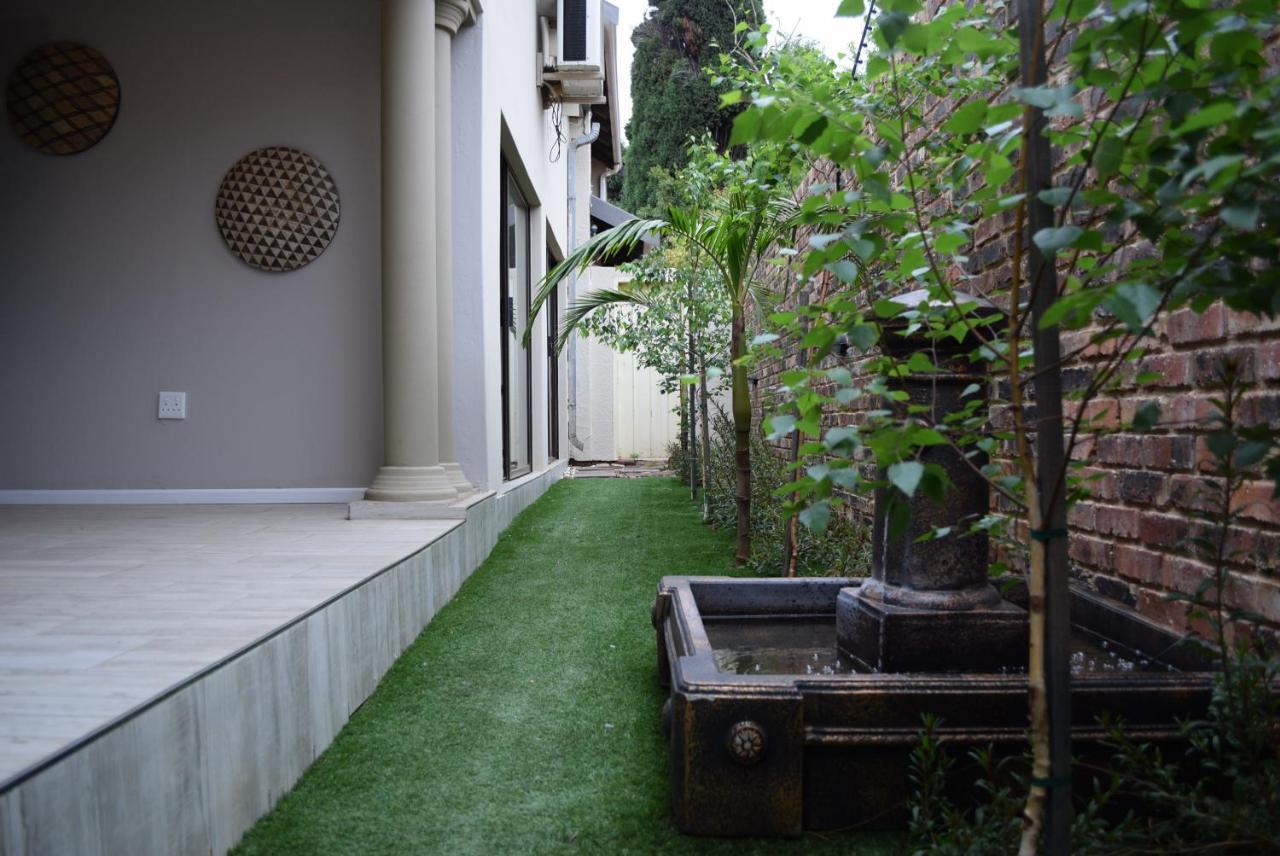 African Moon Corporate House Kempton Park Zewnętrze zdjęcie