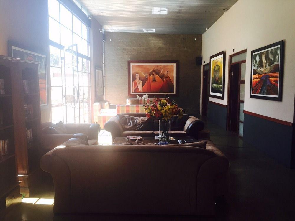 African Moon Corporate House Kempton Park Zewnętrze zdjęcie