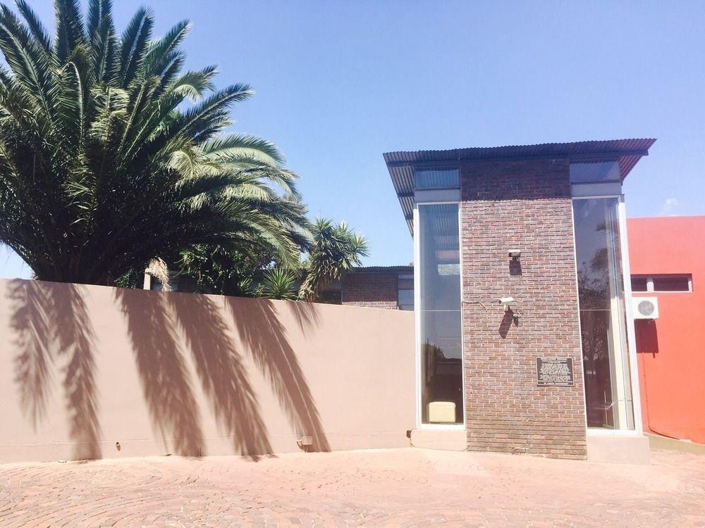 African Moon Corporate House Kempton Park Zewnętrze zdjęcie